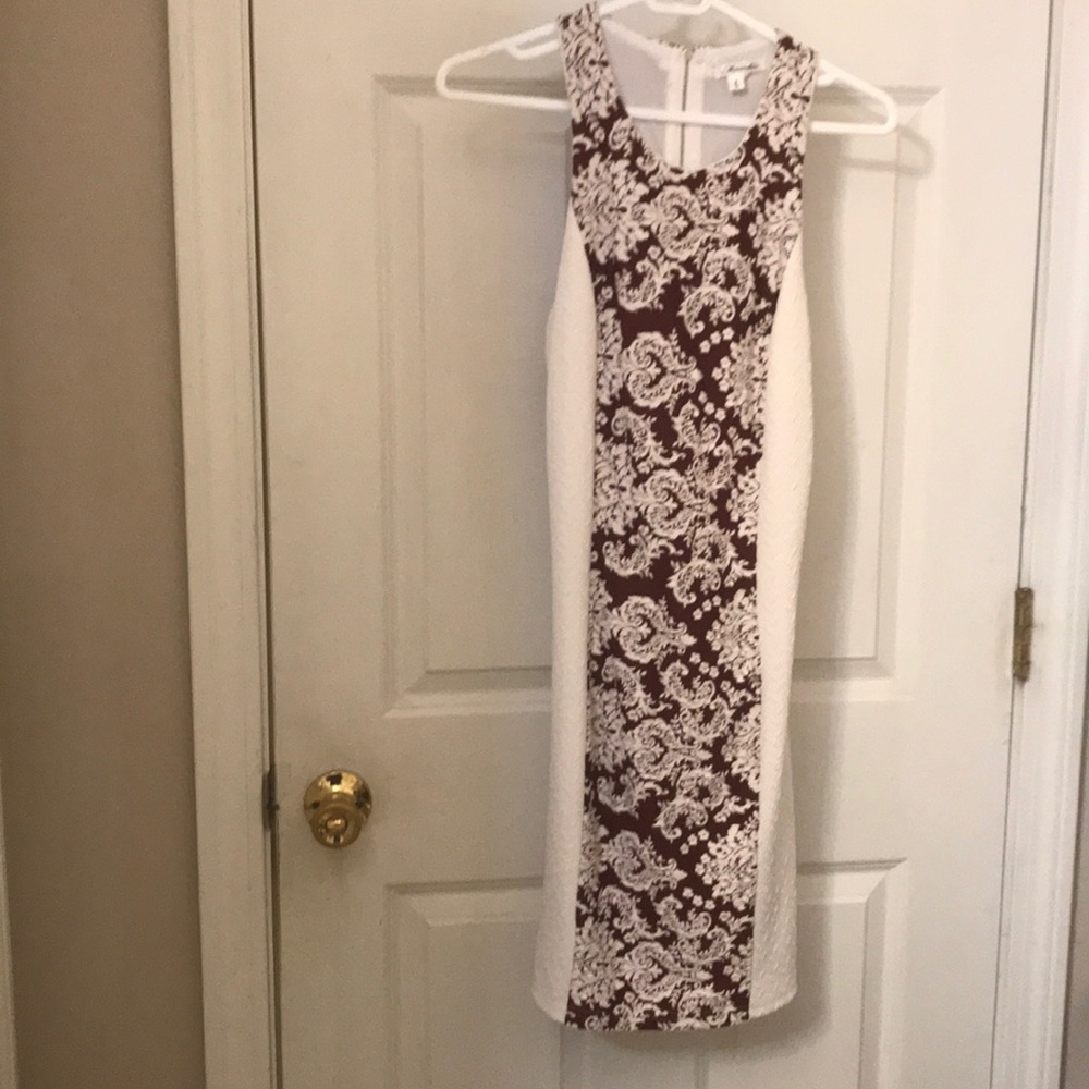 Sexy fitted paisley bodycon dress